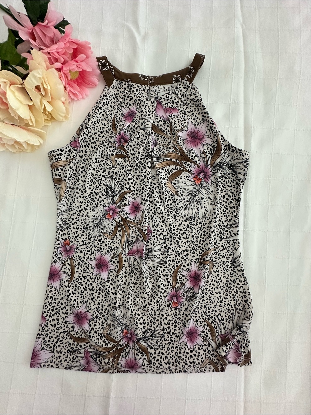 White House Black Market NWOT  Cream Floral Halter Dress with Pink Accents